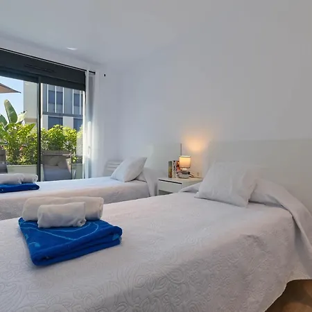 Essential By Aguilarent Jávea